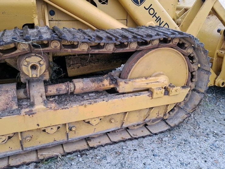 deere-350b-image-21