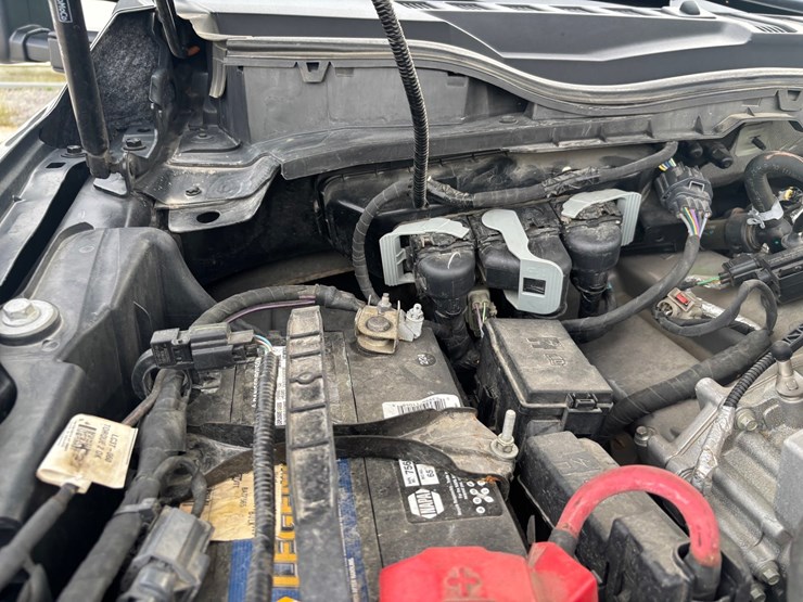 2020-ford-f350-image-31
