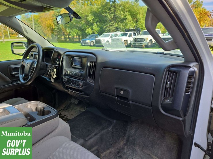 2014-chevrolet-silverado-1500-image-29