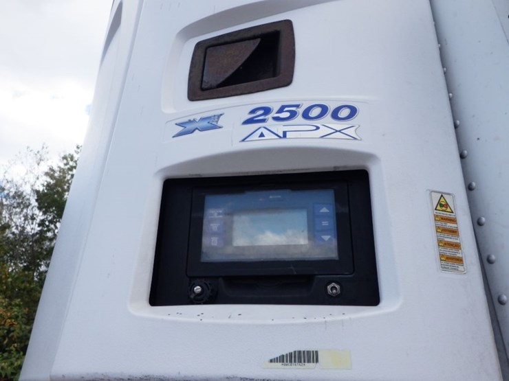 2014-utility-3000r-image-23