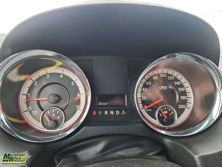 2014-dodge-grand-caravan-se-image-20