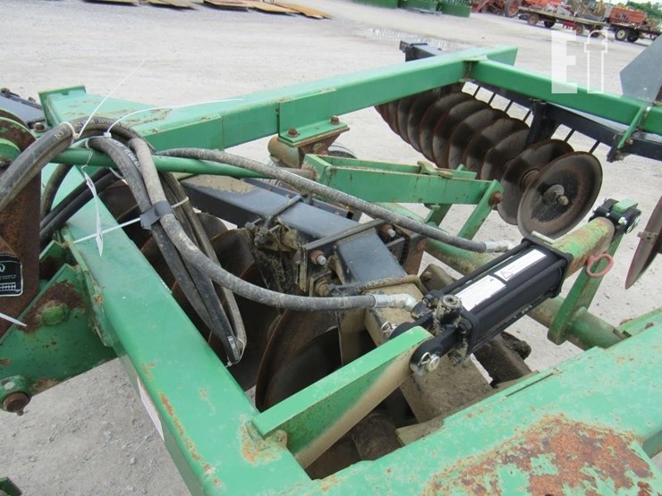 john-deere-620-image-10