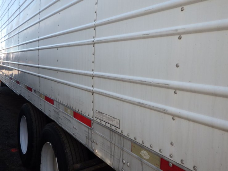 2012-utility-reefer-image-25
