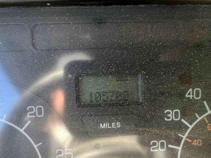 2006-kenworth-t2000-image-25