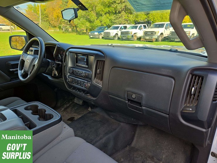 2014-chevrolet-silverado-1500-image-29