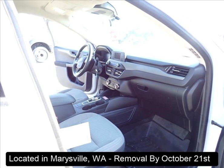 2020-ford-escape-image-2