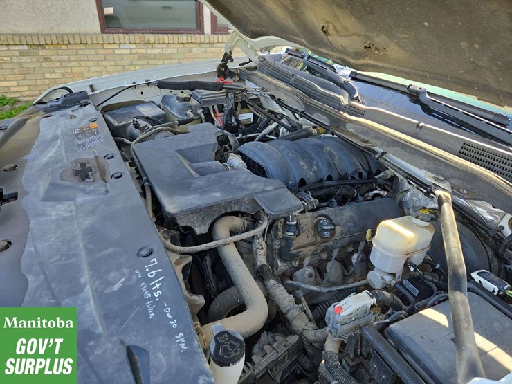 2014-chevrolet-silverado-1500-image-32