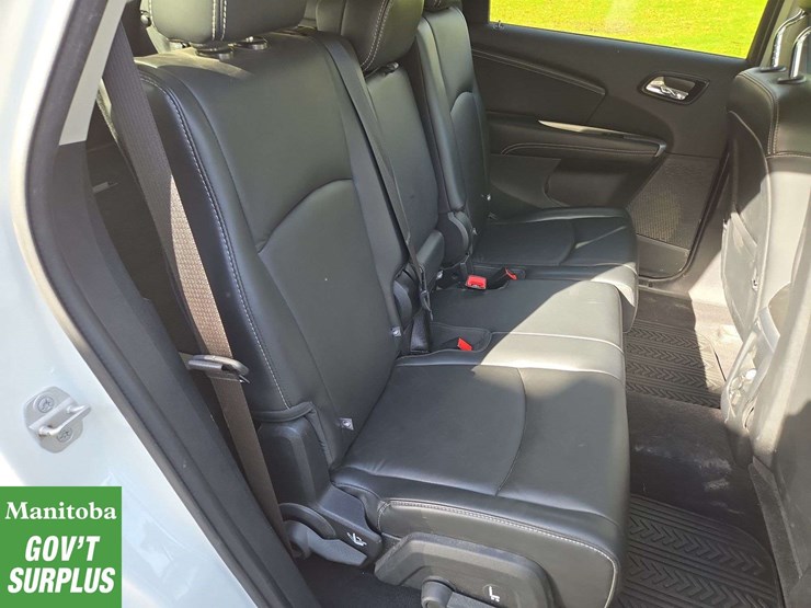 2014-dodge-journey-image-26