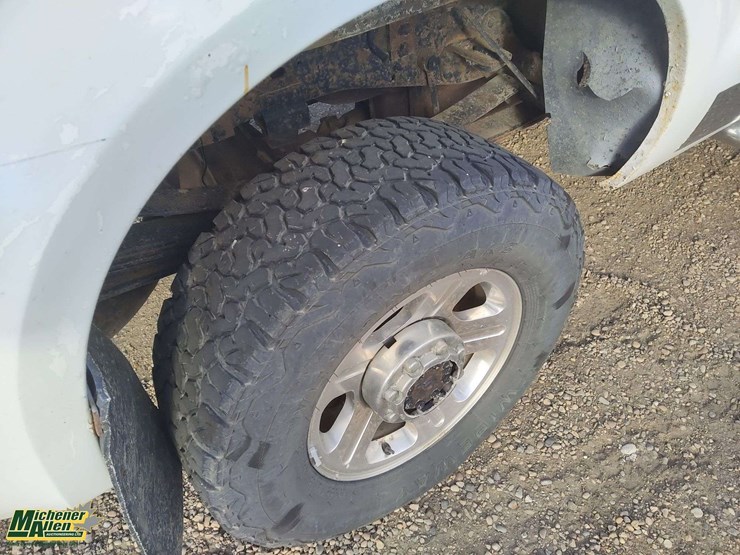 2006-ford-f250-image-25