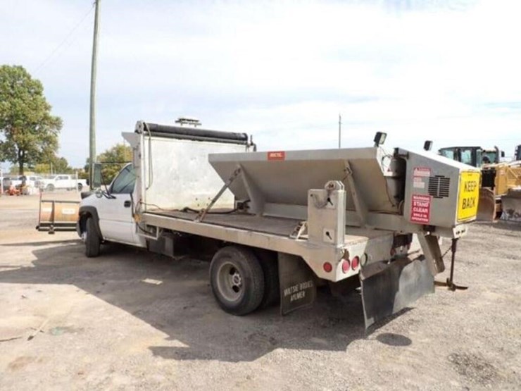 2005-gmc-sierra-3500-image-7