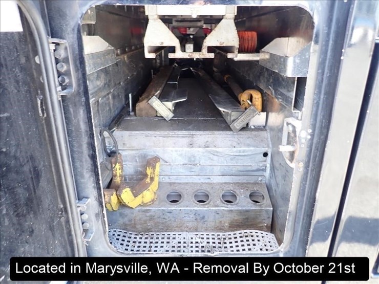 2020-ford-f550-image-10