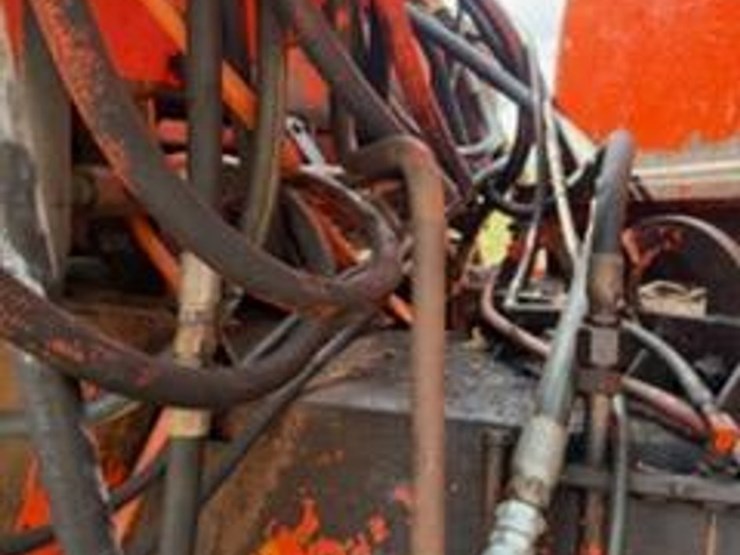 #121-•-morbark-22l-whole-tree-chipper-image-9