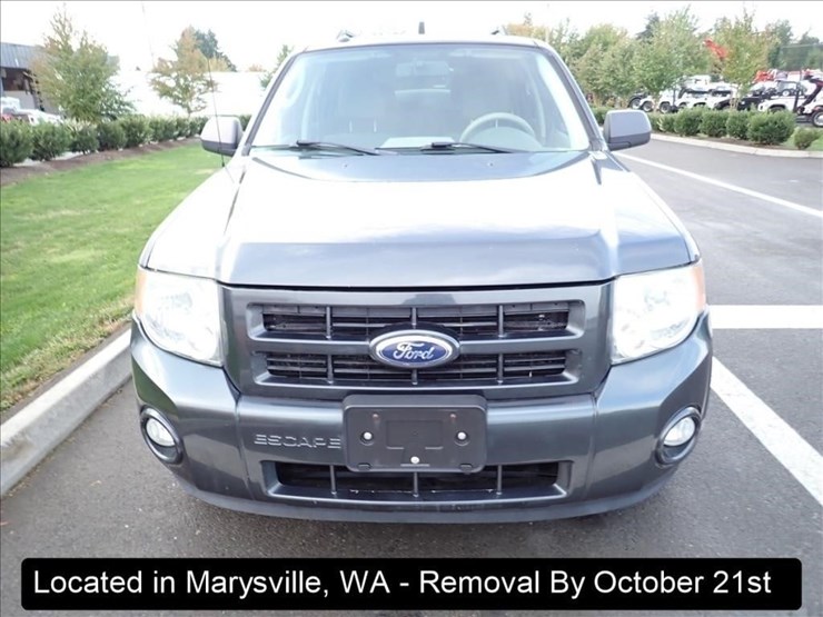 2010-ford-escape-image-14