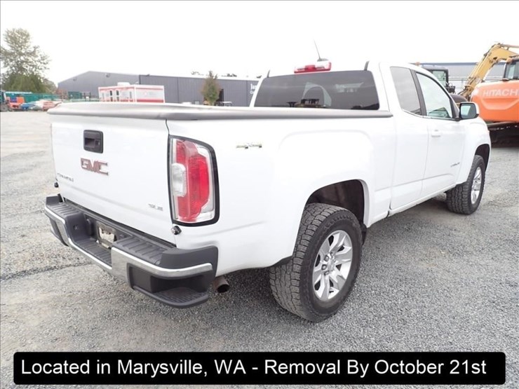2017-gmc-canyon-image-12