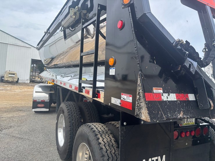 2025-axle-end-dump-image-17