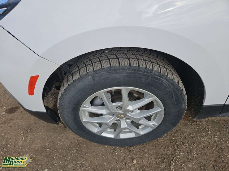 2022-chevrolet-equinox-image-7