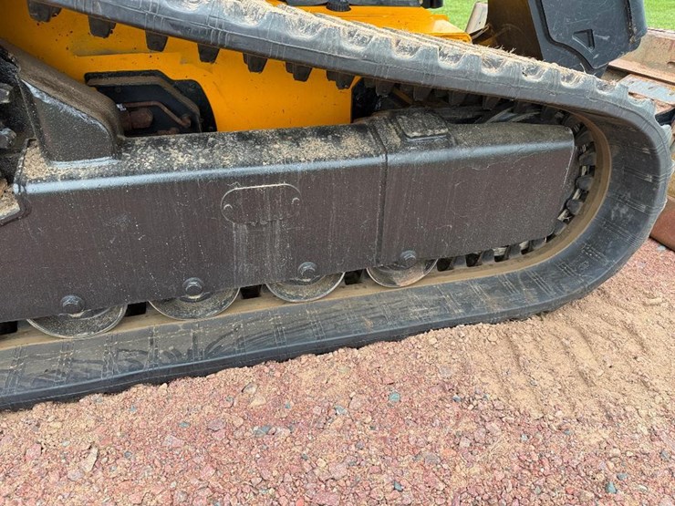 jcb-3ts-8t-image-22