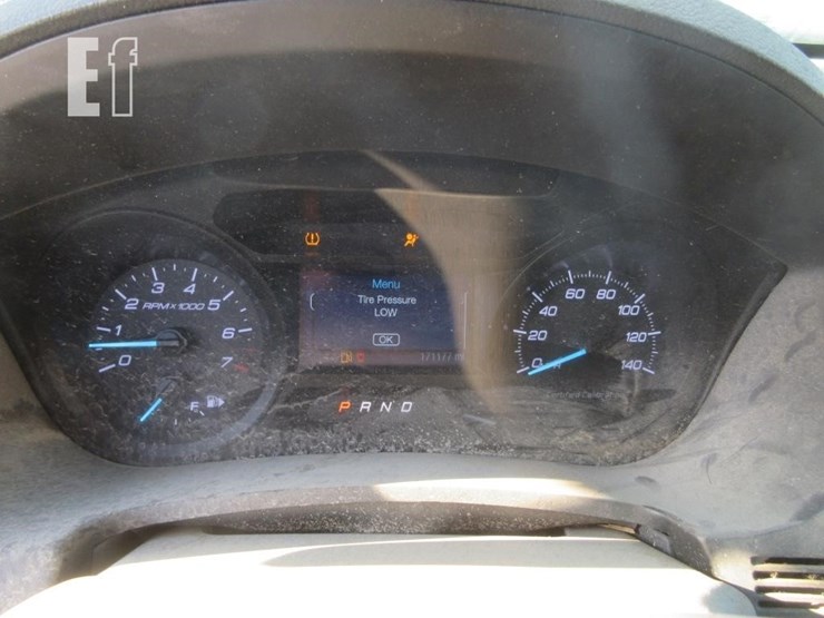 2014-ford-explorer-image-9
