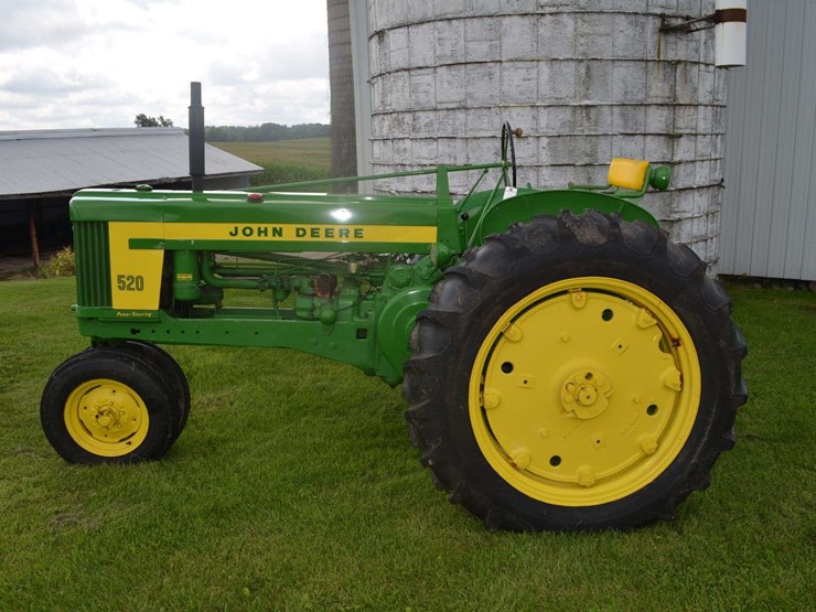 1957-john-deere-520-image-18