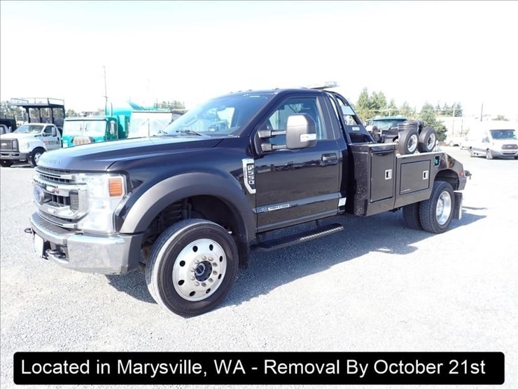 2020-ford-f550-image-1