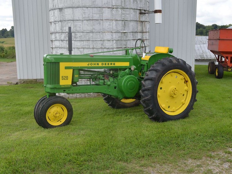 1957-john-deere-520-image-19
