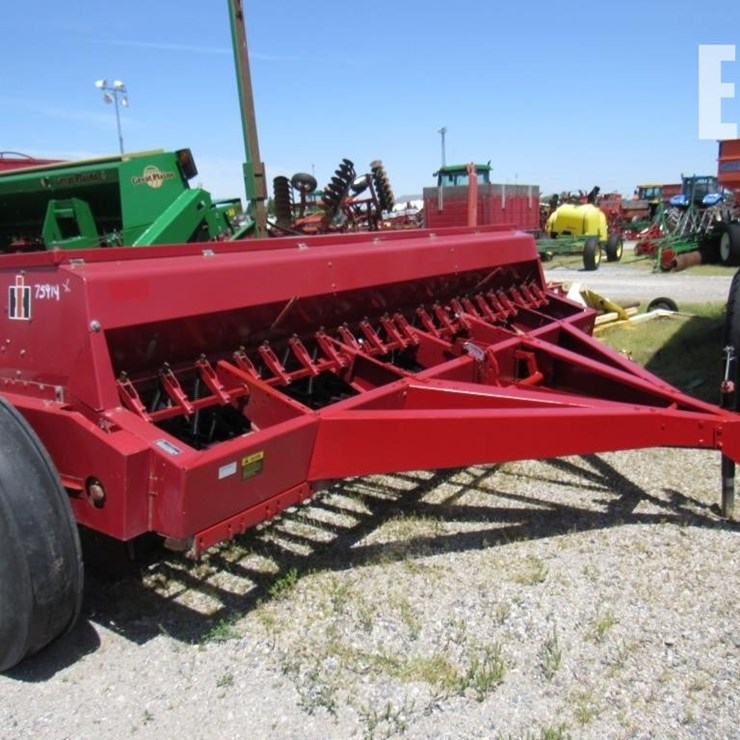 INTERNATIONAL 5100