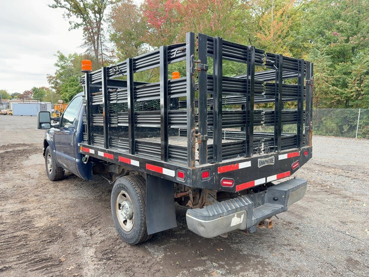 2010-ford-f350-xl-image-3