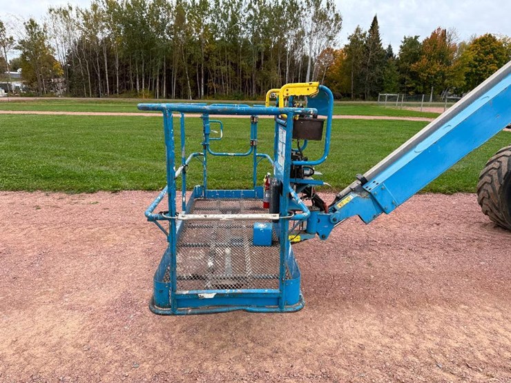 genie-zx135/70-image-26