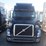 2016-volvo-vnl780-image-2