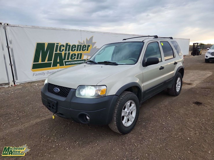 2006-ford-escape-image-1