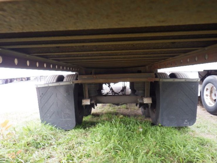 2010-utility-reefer-image-13