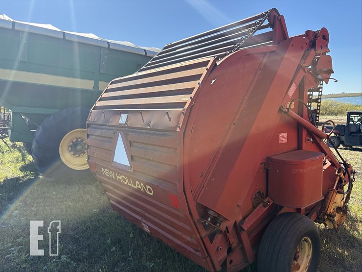 new-holland-850-image-6