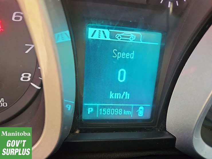 2013-chevrolet-equinox-image-38