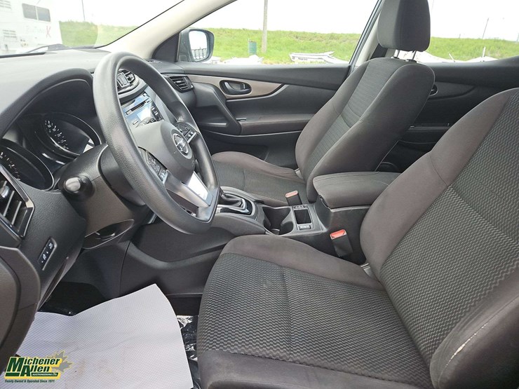2017-nissan-qashqai-sport-awd-sl-4dr-crossover-image-13