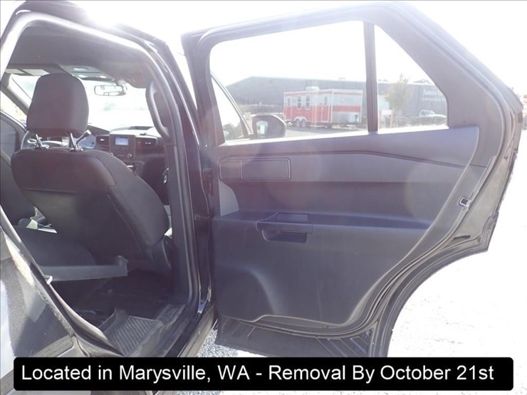2021-ford-explorer-image-22