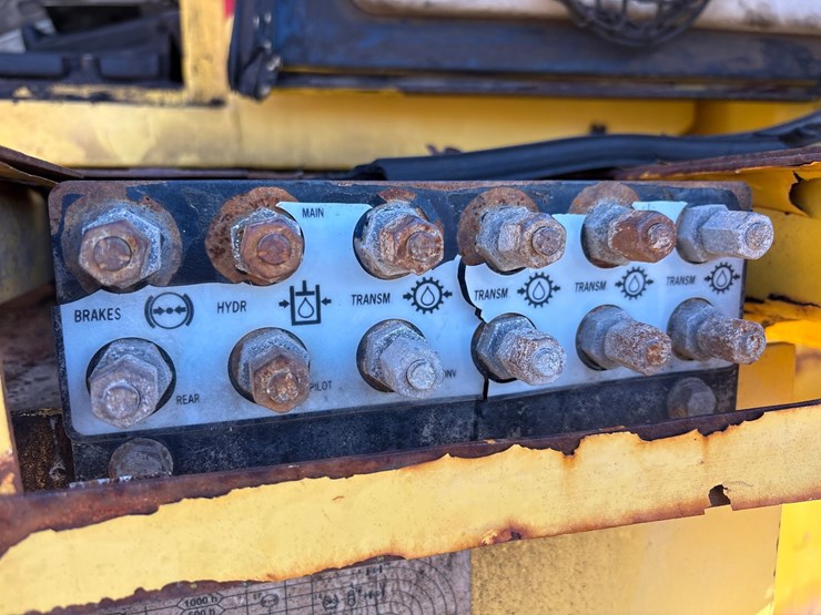 new-holland-190-image-53