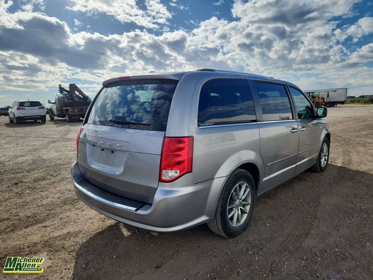 2014-dodge-grand-caravan-se-image-4