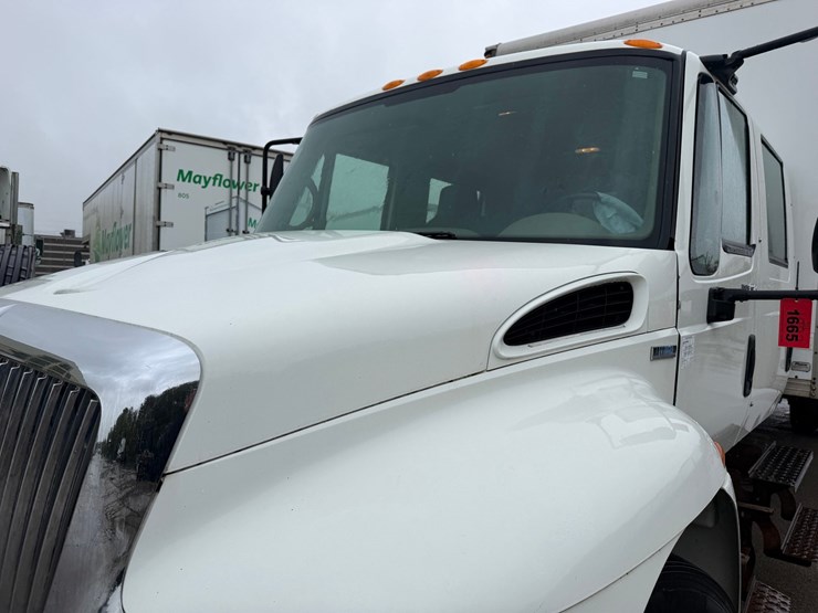 #1665-•-2008-international-navistar-box-truck-image-10