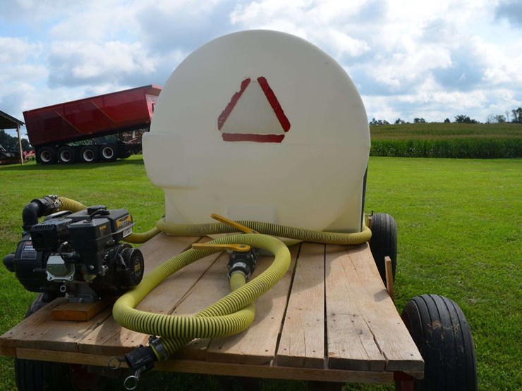 725-gallon-nurse-tank-on-ac-wagon-gear-image-7