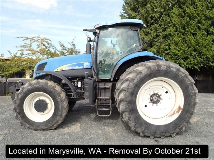 new-holland-t7050-image-4