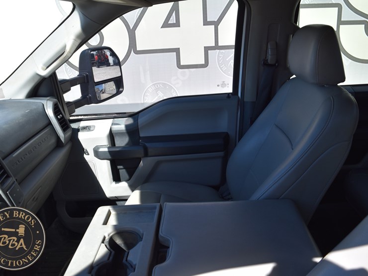 2020-ford-f550-xl-image-43