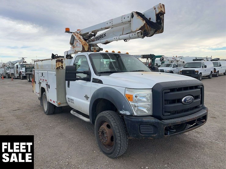 2011-ford-f550-image-2