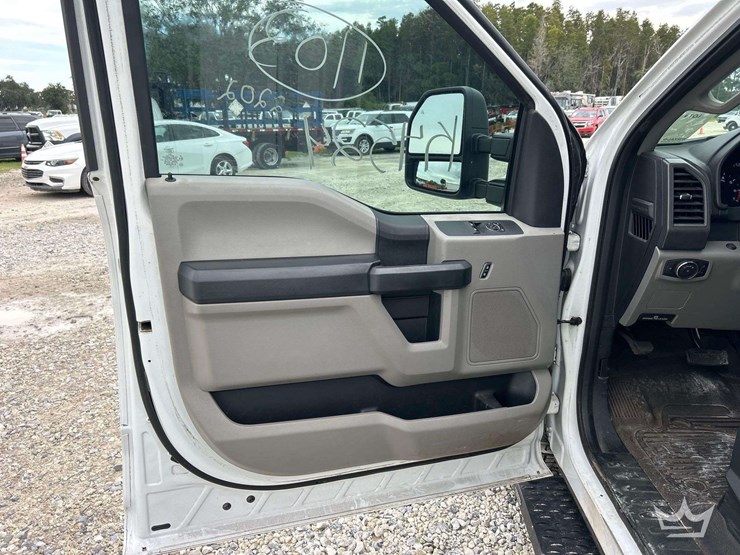2018-ford-f250-image-10