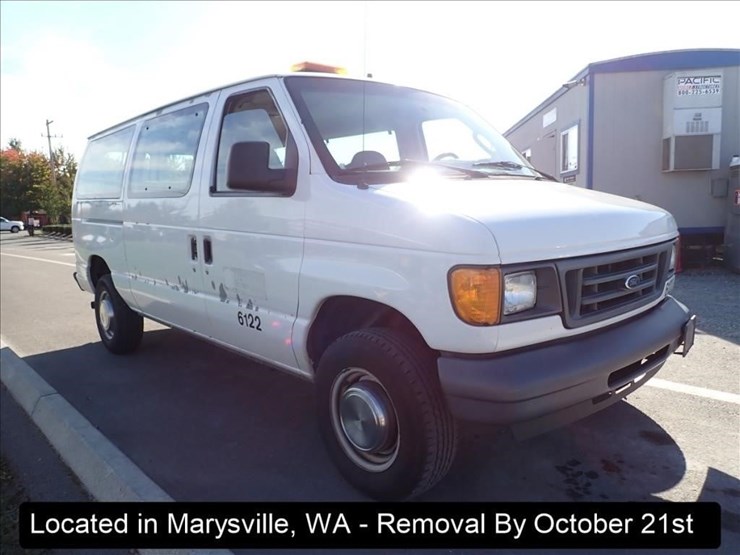 2006-ford-e350-image-11