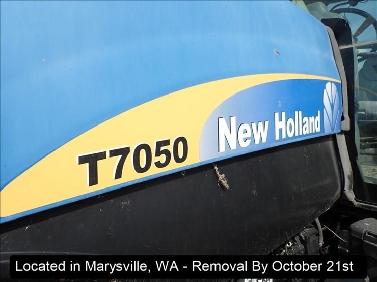 new-holland-t7050-image-17