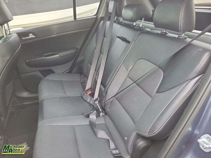 2017-kia-sportage-image-18