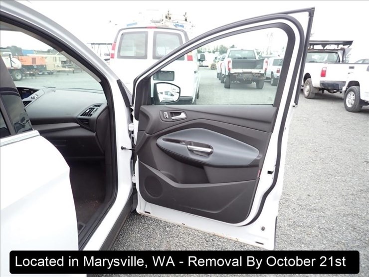 2013-ford-escape-image-24