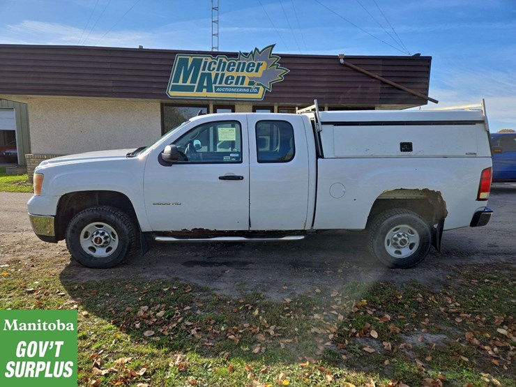 2010-gmc-sierra-2500hd-image-5