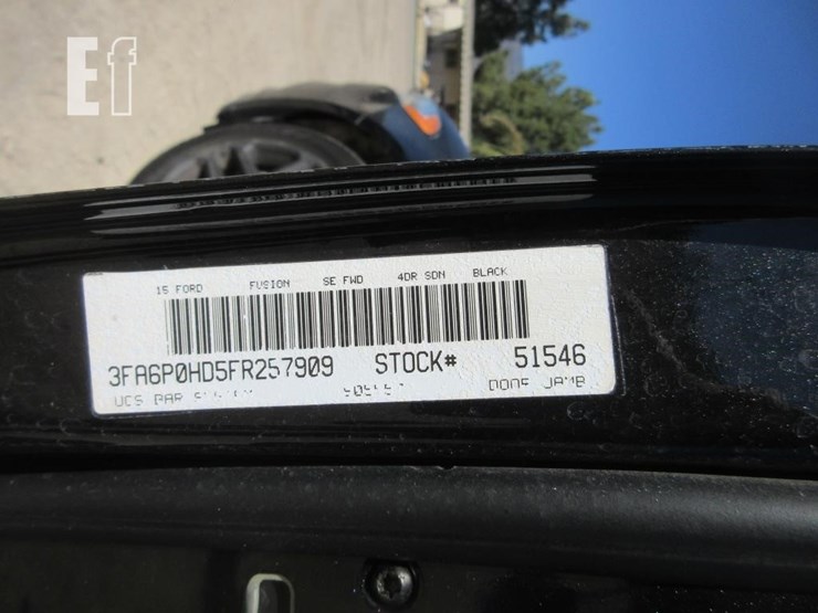2015-ford-fusion-image-17