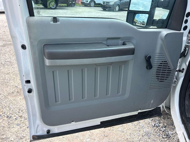 2016-ford-f250-image-10